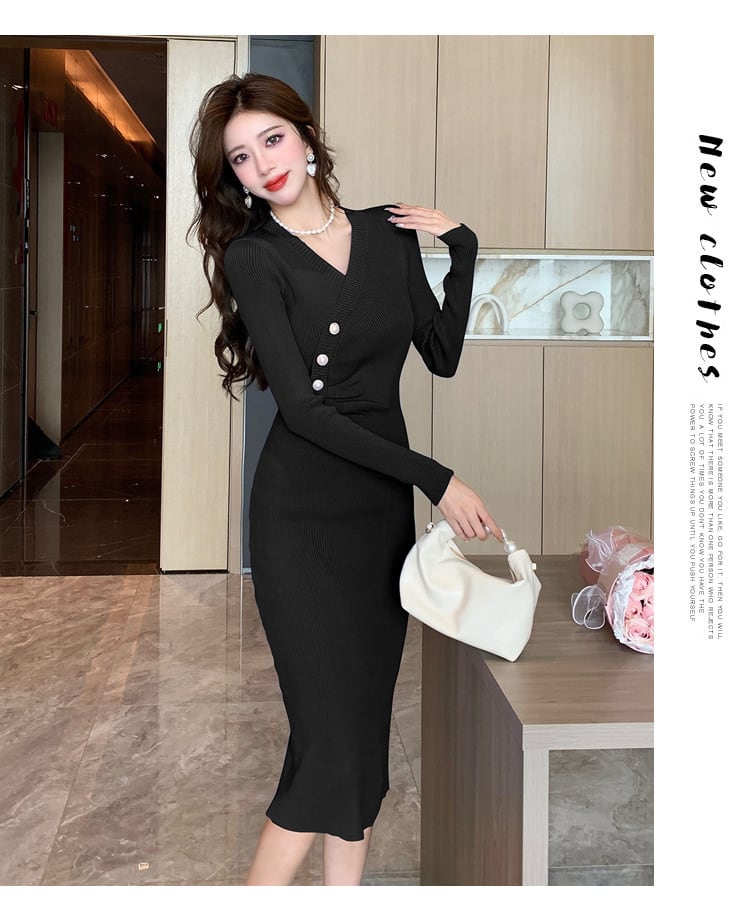 【dress】人気を独占中 ボタンデザインニットワンピース　M17591