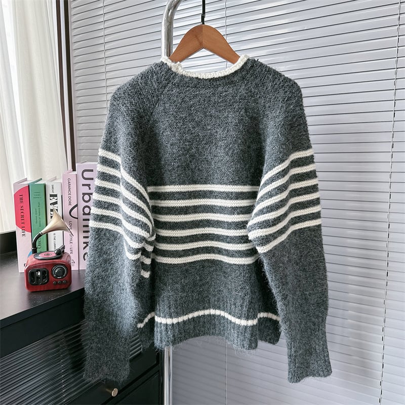【tops】ボーダー柄ニットセーター　M26882