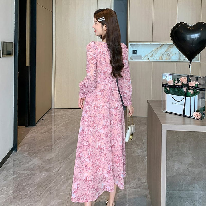 【dress】細身効果抜群♪Vネックスウィート花柄ワンピース　M17257