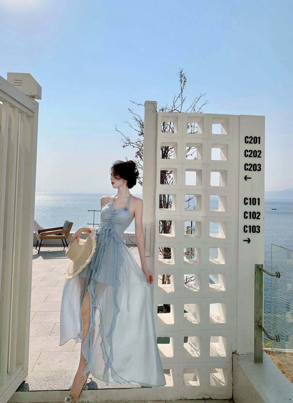 【dress】ホルターネックフリルワンピース　M30184