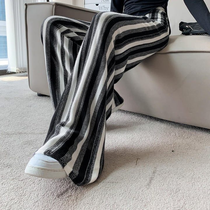 【bottoms】人気を独占中 ストライプ柄ニットワイドパンツ　M17276
