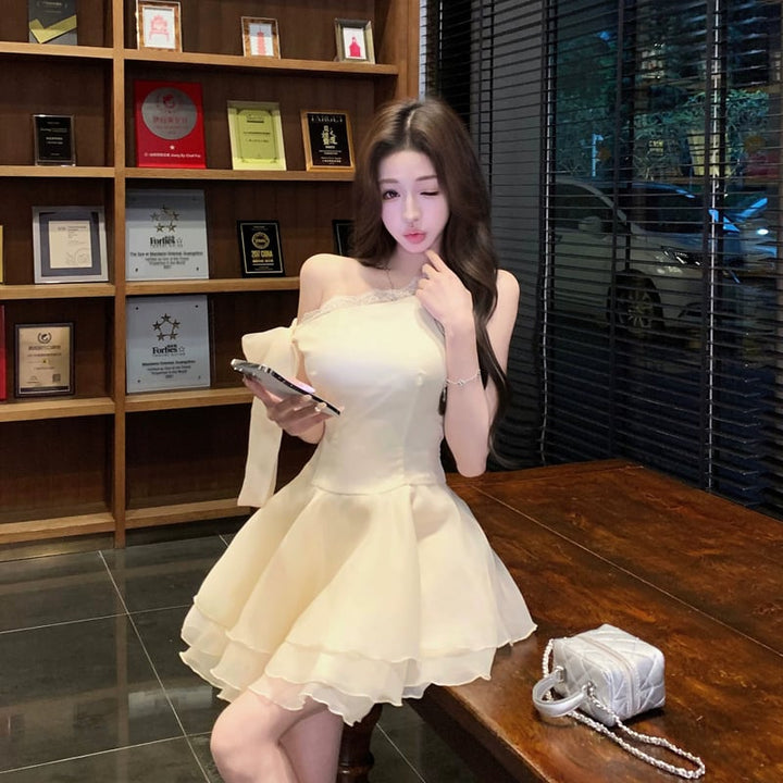 【dress】レースドッキングフレアチュールワンピース Q8514