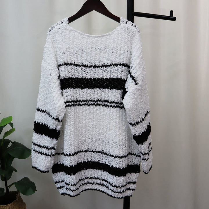 【tops】クルーネックボーダー柄ニットセーター　M18265