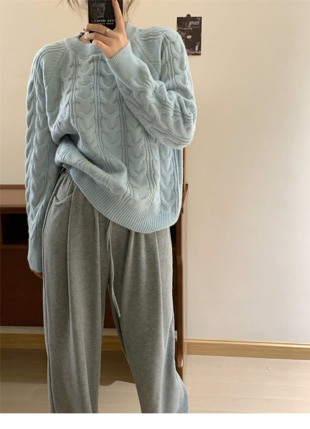 【tops】クルーネックニットセーター　M17980
