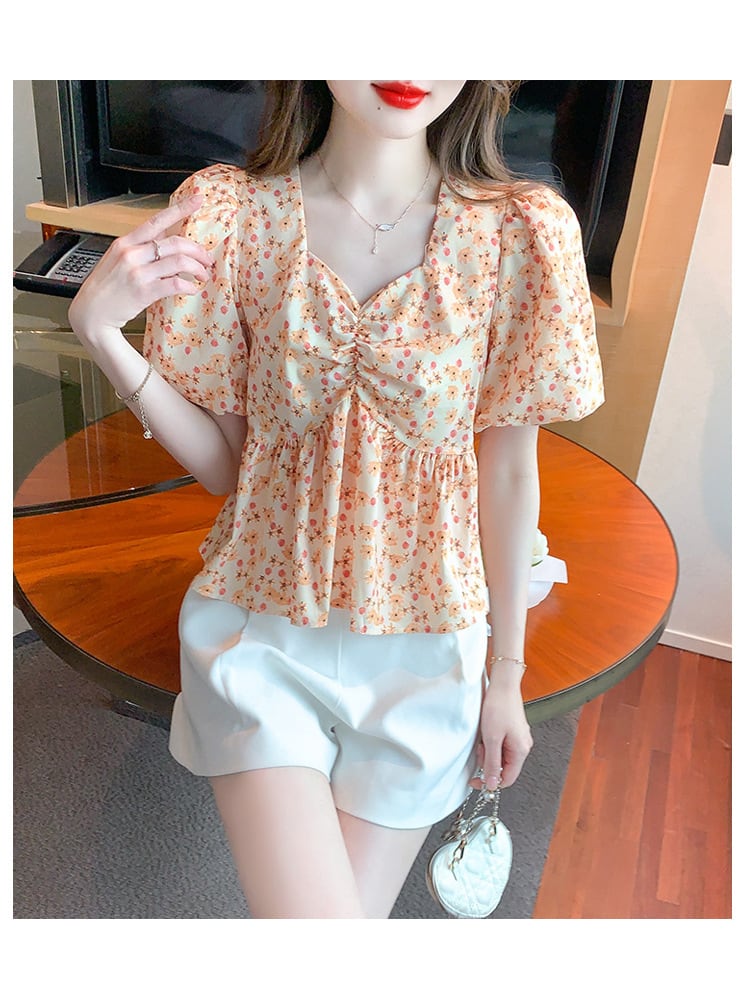 【tops】人気アイテム ! スウィート一目惚れ花柄トップス　M17163