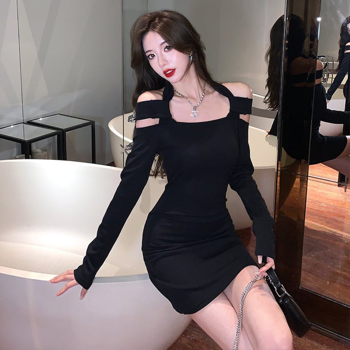 【dress】人気アイテム ! レディースデートワンピース着瘦せ　M17016