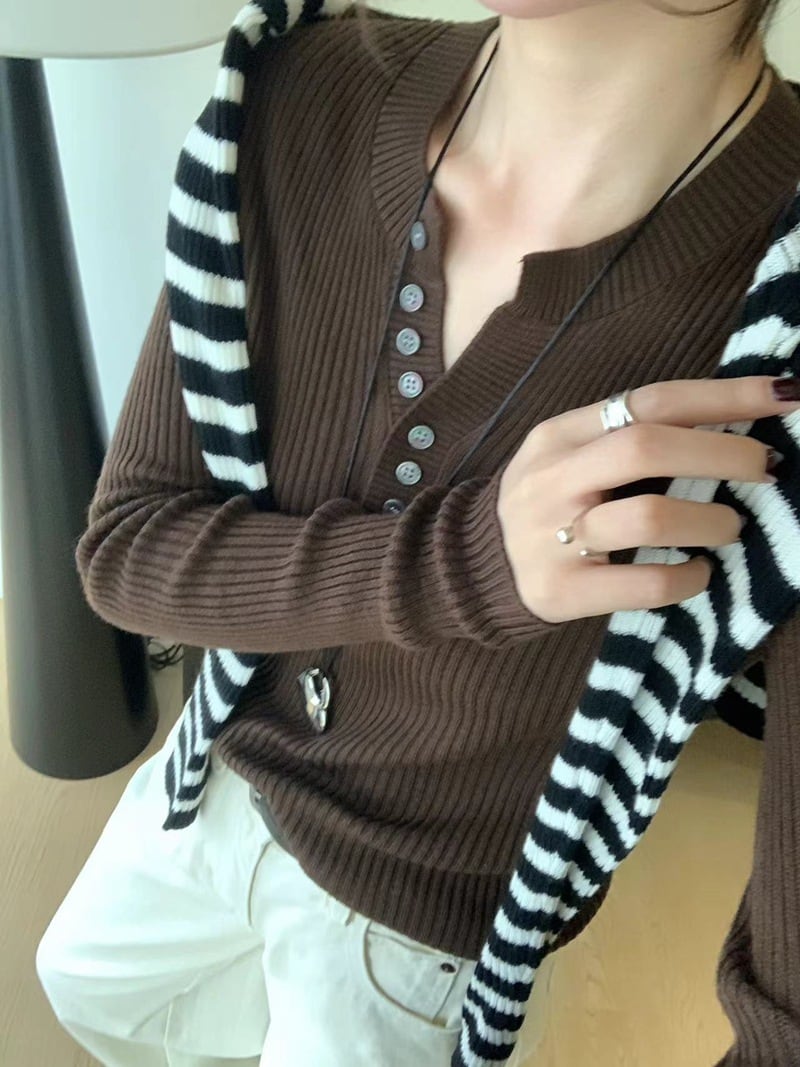 【tops】Vネックニットトップス　M26791