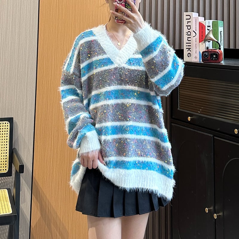 【tops】ボーダー柄Vネックニットセーター　M18049