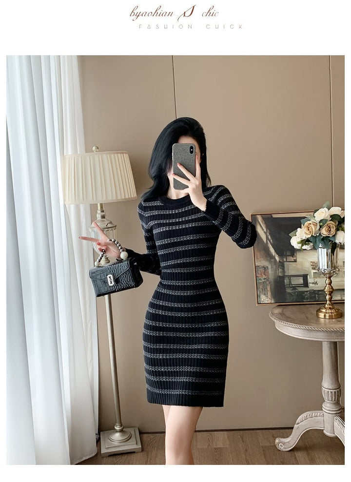 【dress】ボーダー柄ニットワンピース　M25370