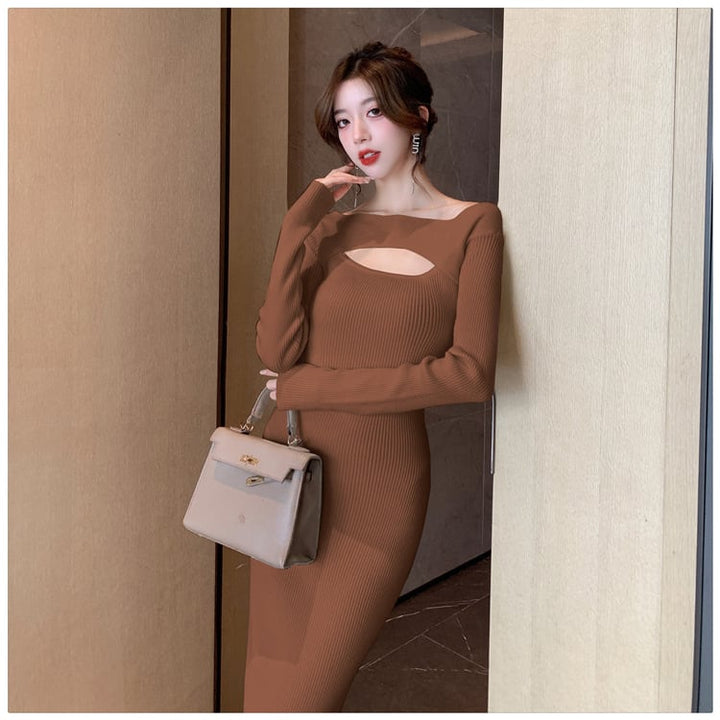 【dress】カットワークニットワンピース　M18008