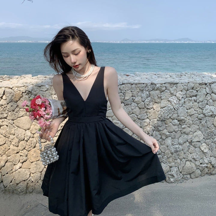 【dress】好感度UPVネックエレガントデートワンピース　M17459