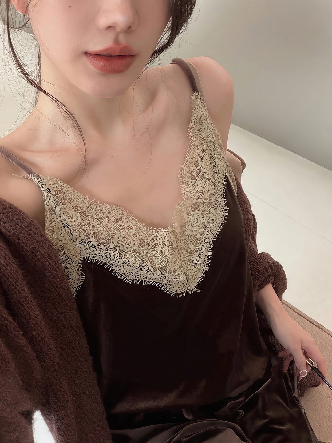 【set】レースドッキングベルベットキャミ×ニットカーディガン×ワイドパンツ3点セット Q9321