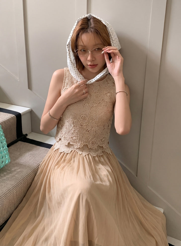 【set】ノースリーブレーストップス×ロングスカートセット Q8699