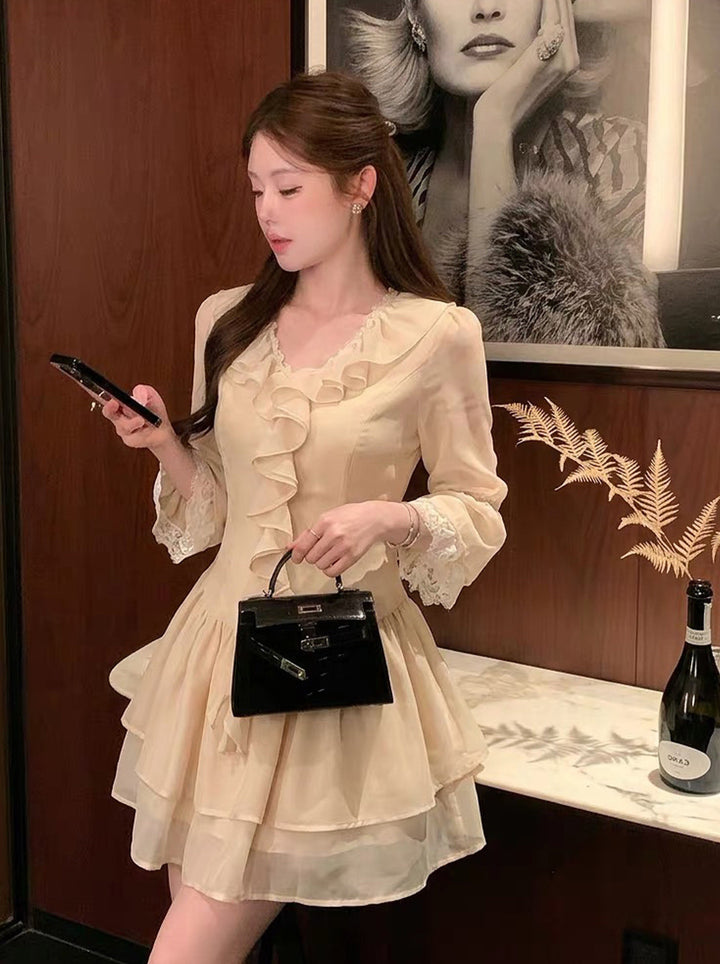 【dress】ギャザーフリルミニワンピース Q9008