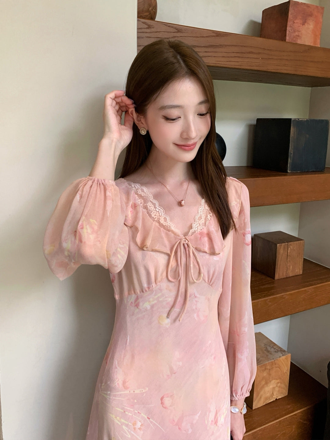 【dress】フラワー柄レースドッキングロングワンピース Q8998