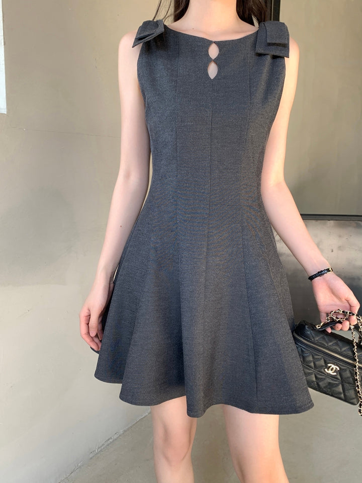 【dress】リボン付きミニベストワンピース Q8667