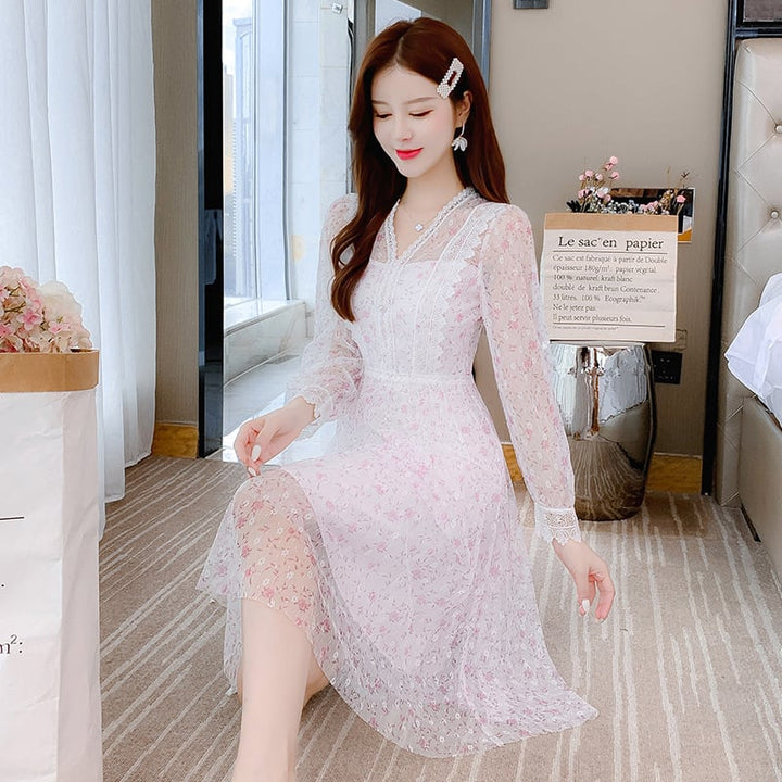 【dress】人気アイテム ! スウィートレース花柄ワンピース　M17265