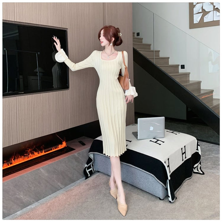 【dress】大人らしい エレガントニットワンピース　M17598