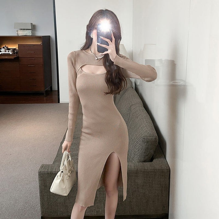 【dress】女性力を高める～スリットニットワンピース　M17630