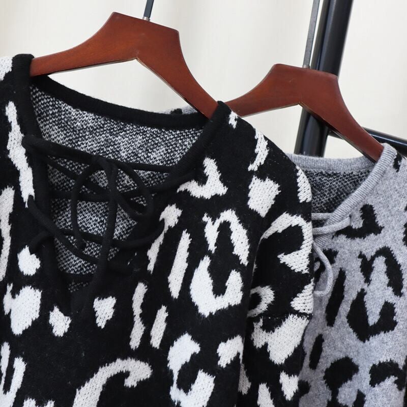 【tops】レースアップヒョウ柄ニットトップス　M26617