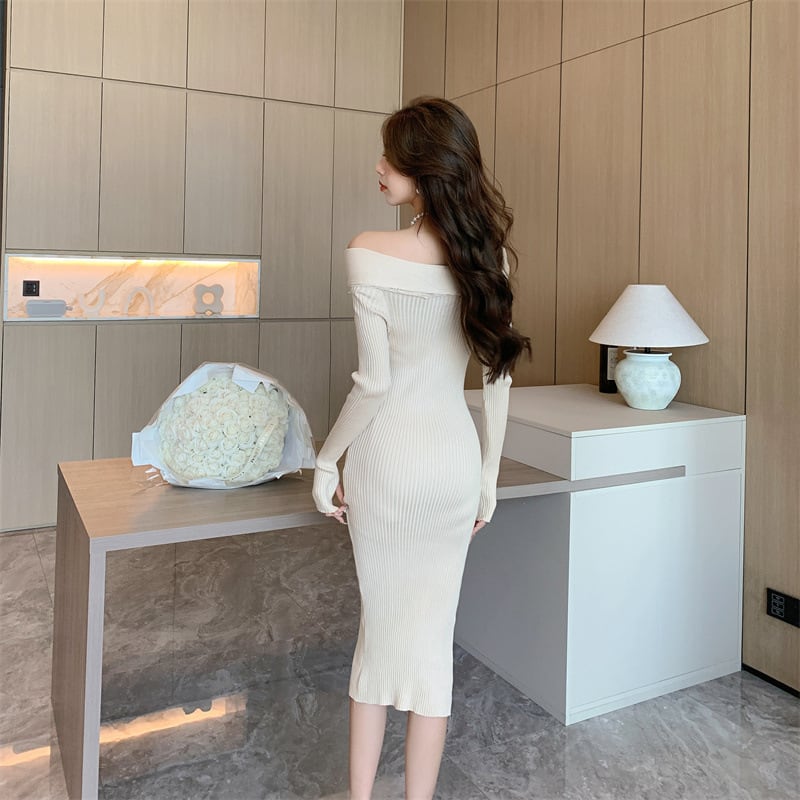 【dress】女性力を高める～エレガントニットワンピース　M17490