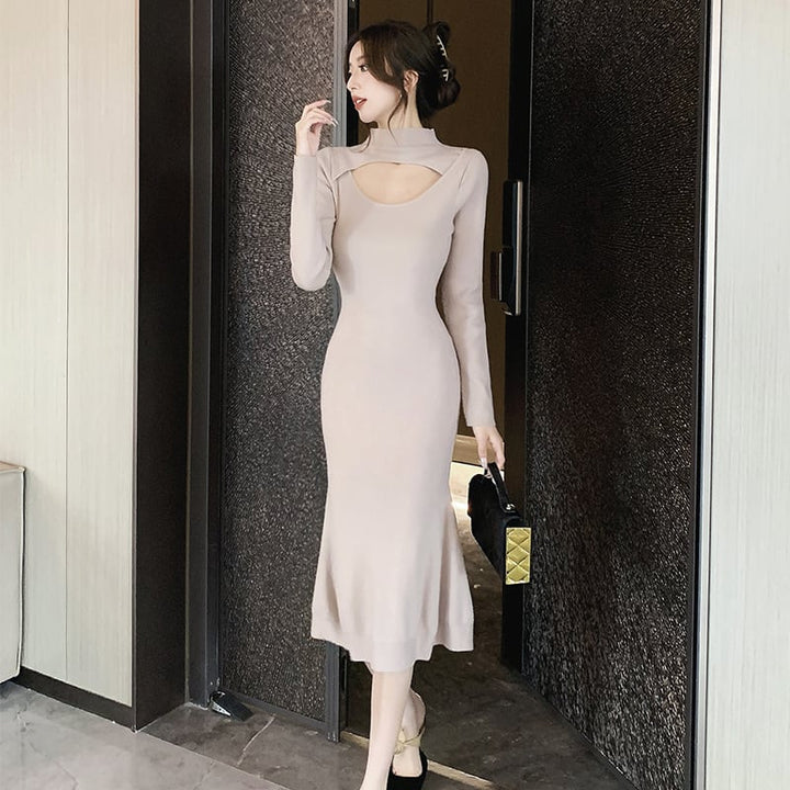 【dress】大人らしい カットワークニットワンピース　M17623
