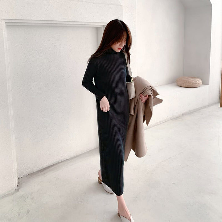 【dress】人気アイテム ! ハイネックニットワンピース　M17662