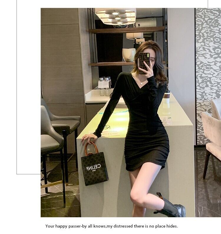 【dress】人気上昇中 シンプルVネックデートワンピース　M17102