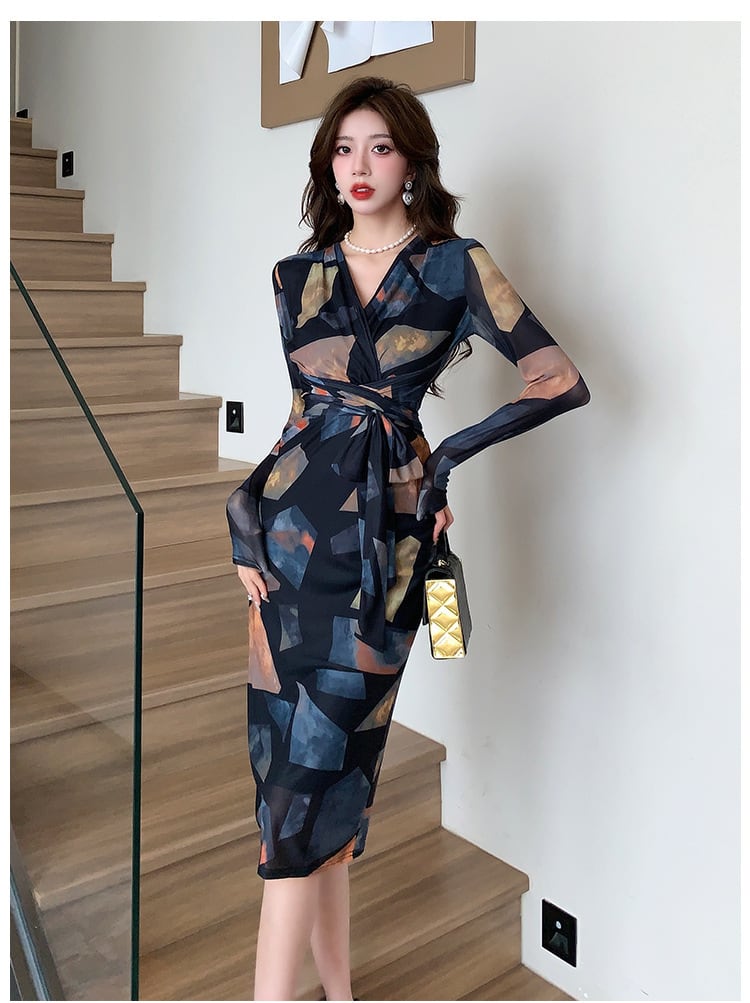 【dress】女子力アップエレガントVネックワンピース　M17432
