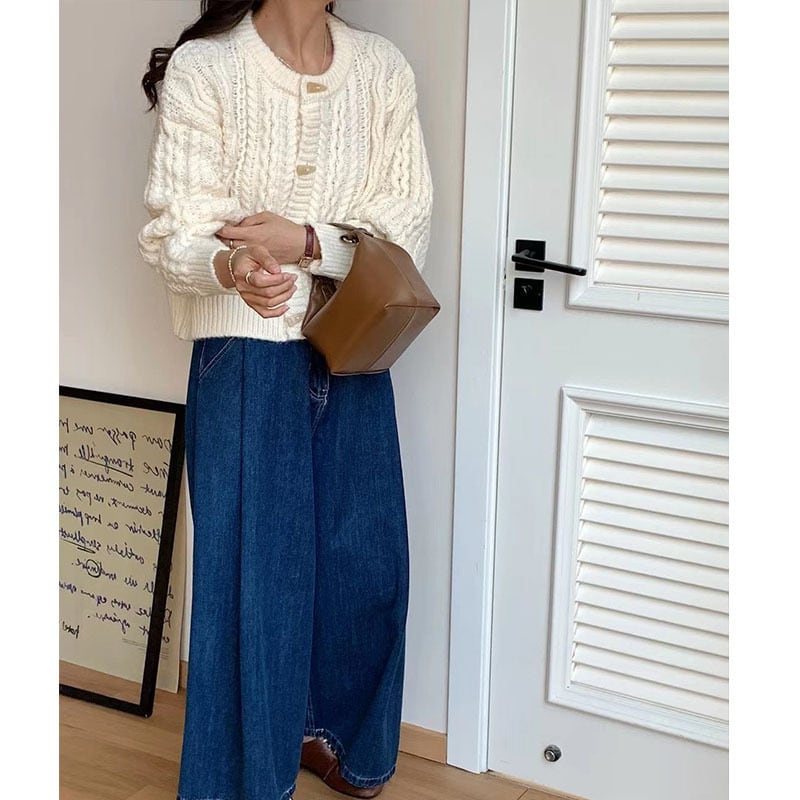 【dress】クルーネックホーンボタンカーディガン　M17881