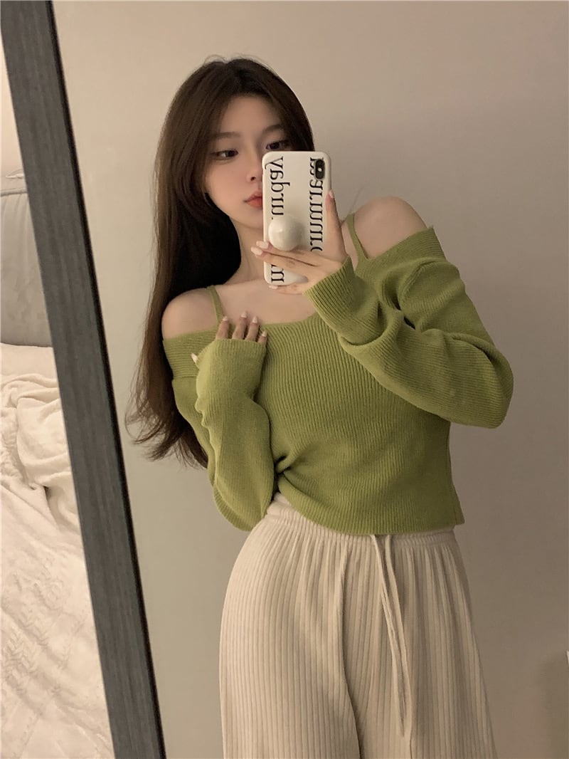 【tops】オフショルダーニットトップス　M26579