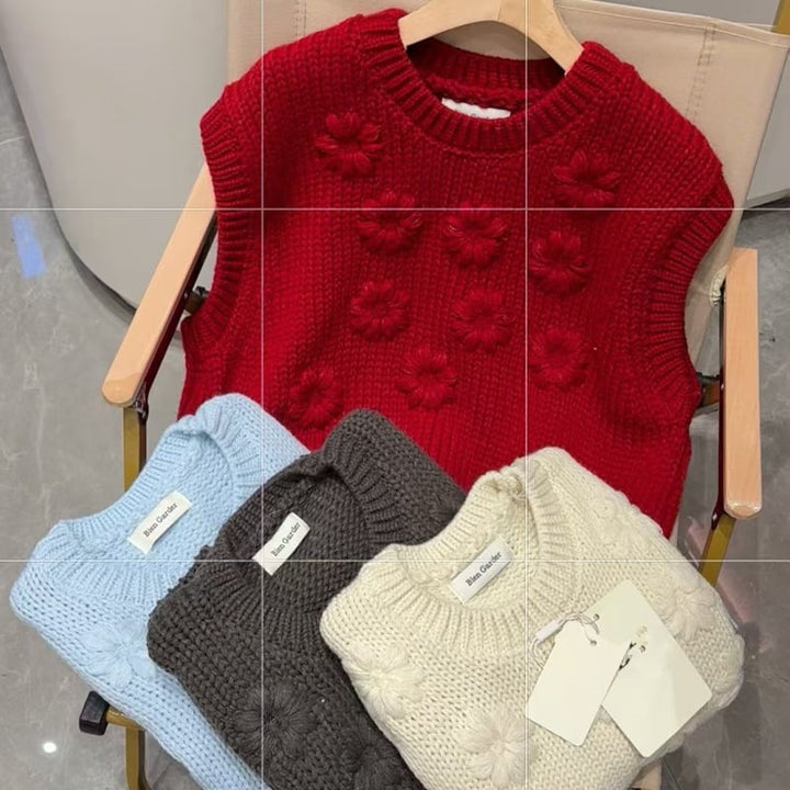【tops】立体感フラワーニットベスト Q8061