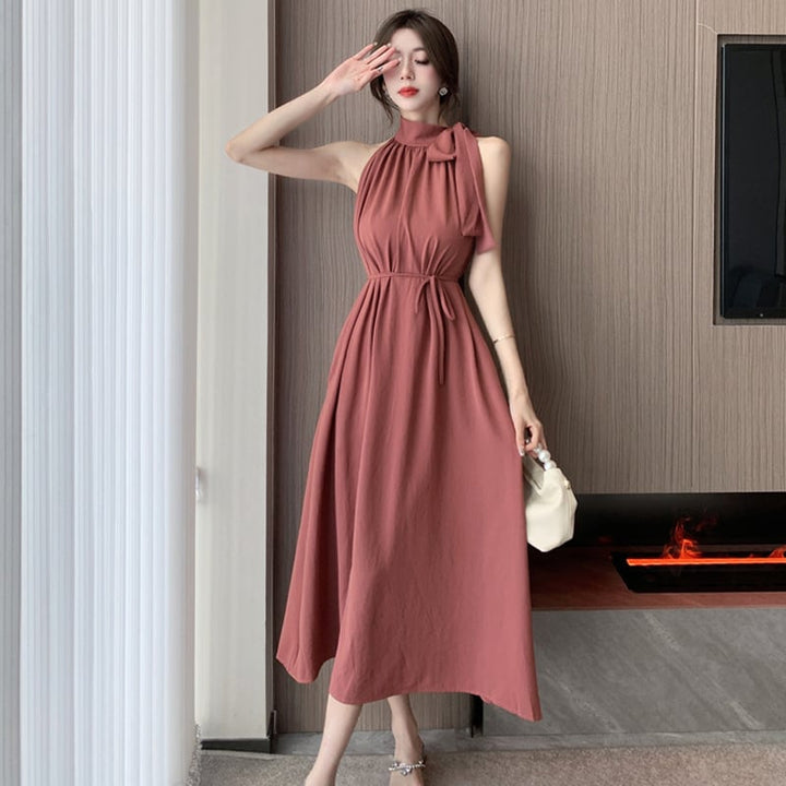 【dress】話題沸騰中 オシャレノースリーブワンピース　M17103