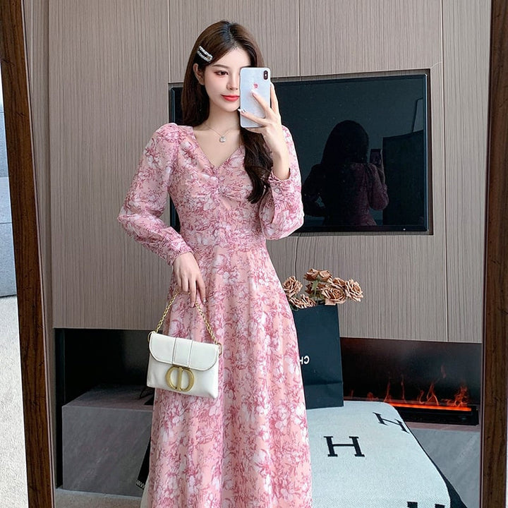 【dress】細身効果抜群♪Vネックスウィート花柄ワンピース　M17257