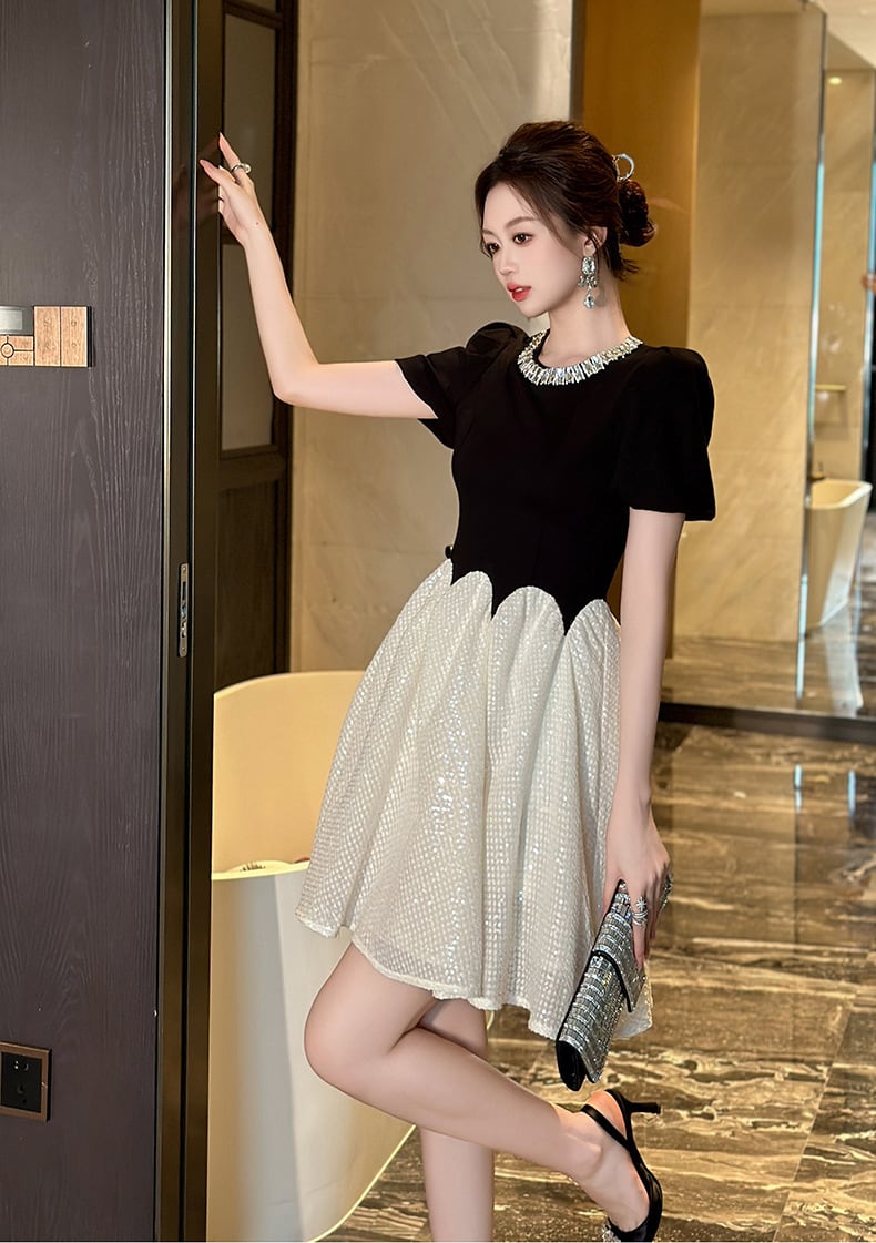 【dress】ビジュー切り替えデートワンピース　M24278