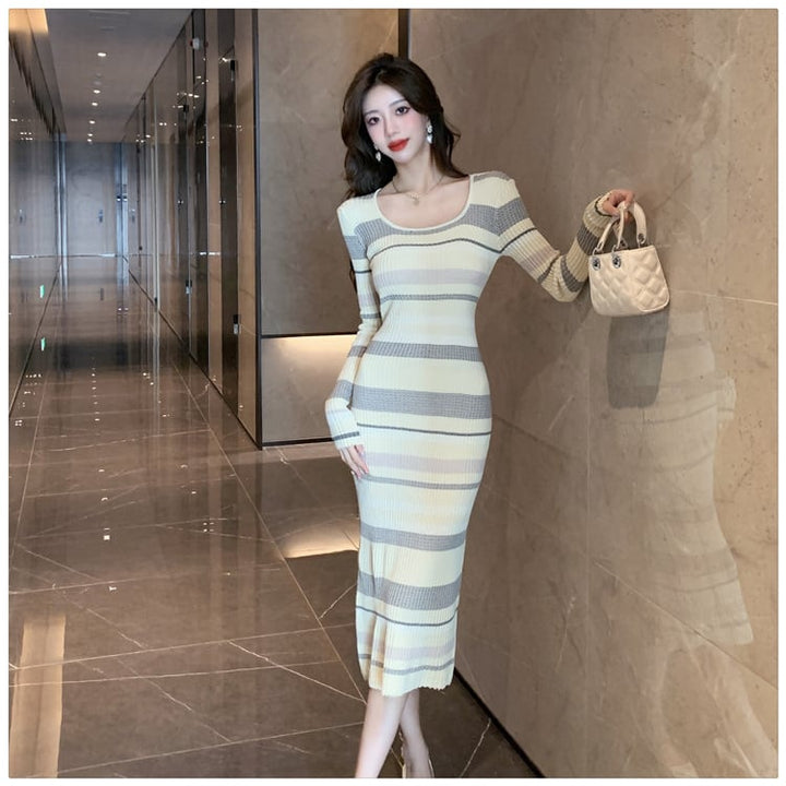 【dress】目立つ！ボーダー柄ニットワンピースオシャレ　M17464