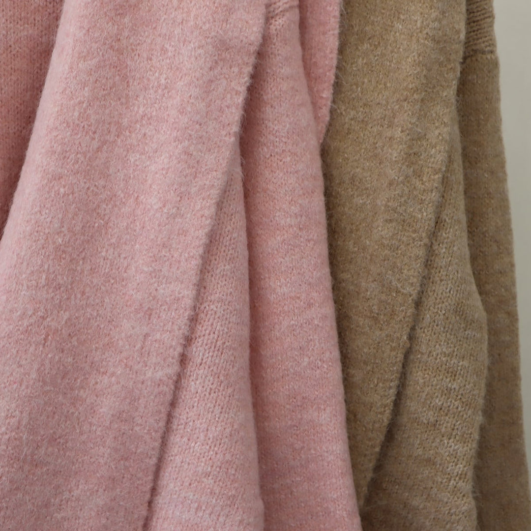 【tops】クルーネックニットセーターマフラー付き　M18174