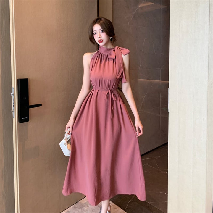 【dress】話題沸騰中 オシャレノースリーブワンピース　M17103