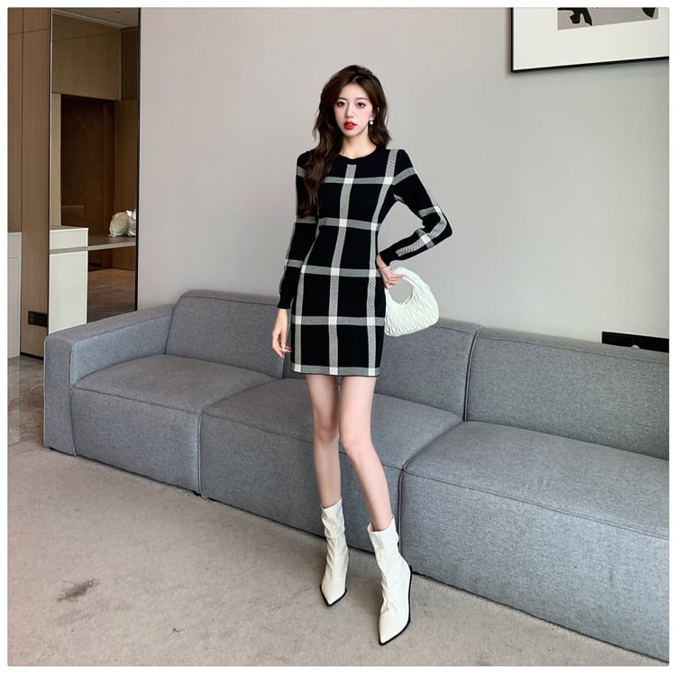 【dress】韓国系チェック柄ニットワンピース着瘦せ　M17626