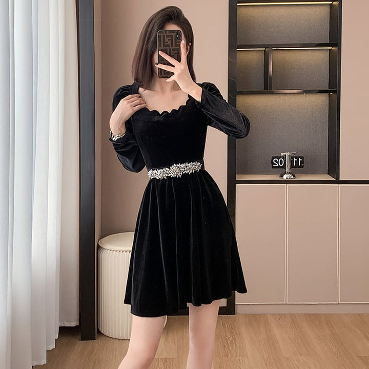 【dress】デートワンピースベルト付き　M17987