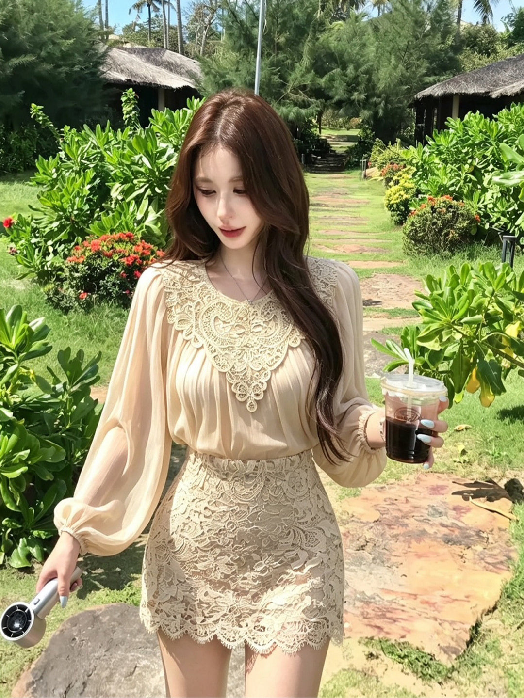 【set】レースドッキングVネックトップス×レーススカートセット Q9116