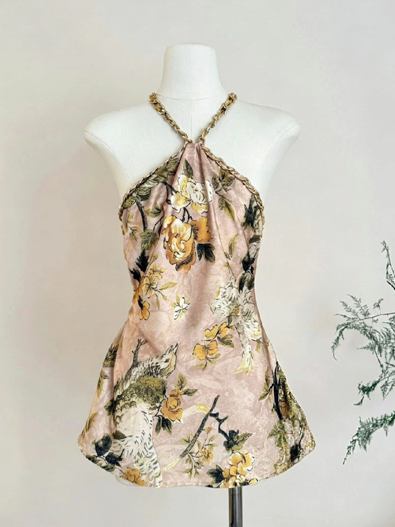 【tops】フラワー柄ホルターネックトップス Q8555