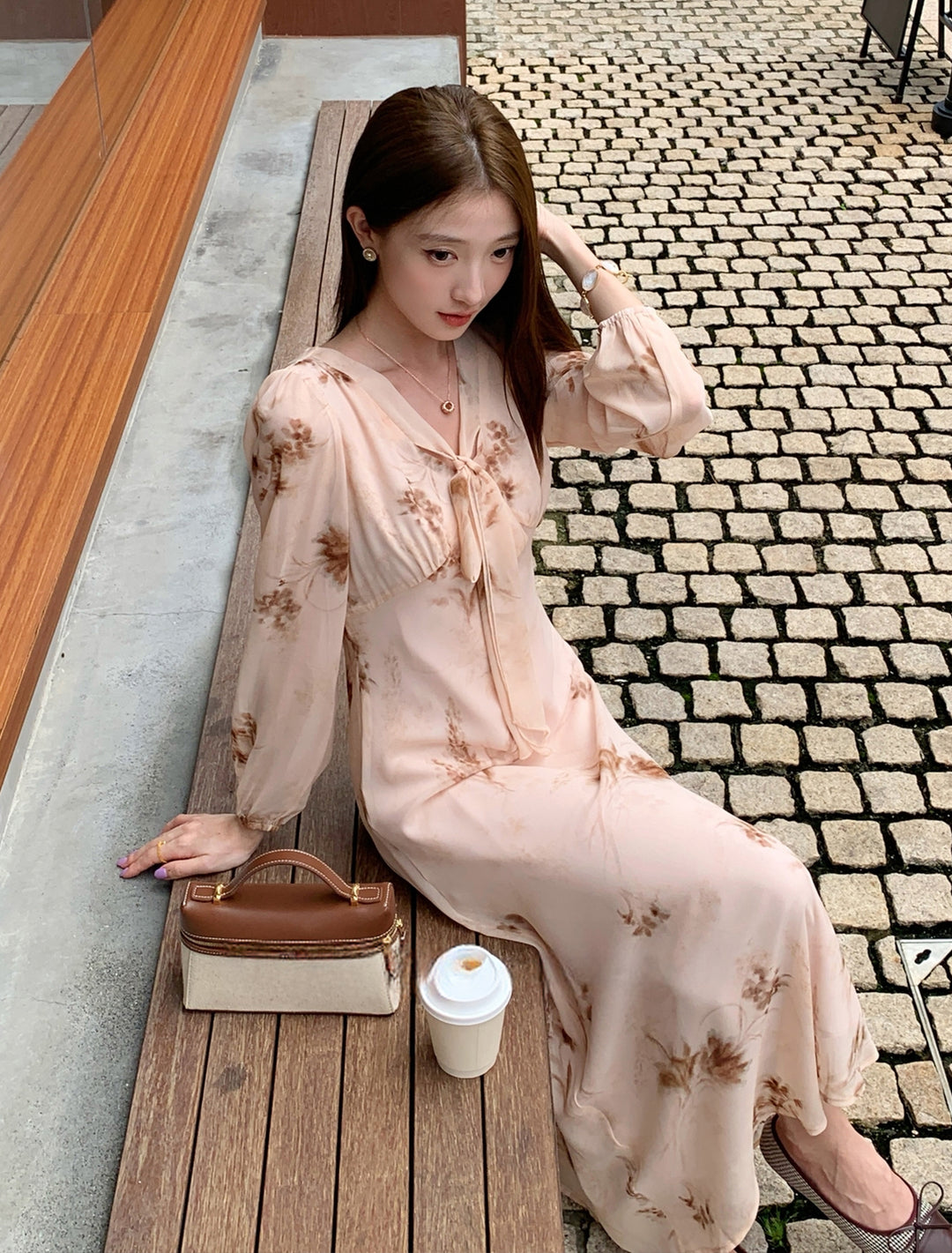 【dress】ボウタイフラワー柄ロングワンピース Q8919
