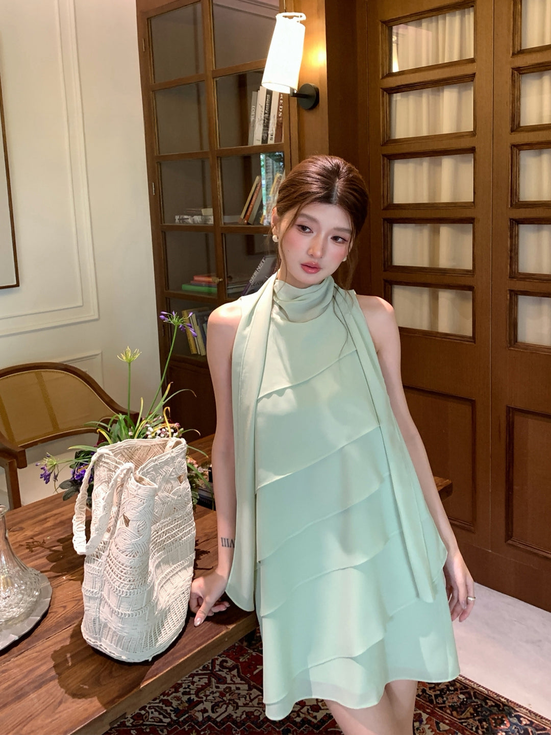【dress】 スカーフネックシフォンティアードワンピース Q8882