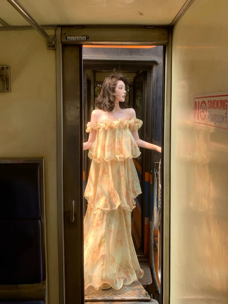 【dress】フラワー柄ギャザーフリルロングキャミワンピース Q8552