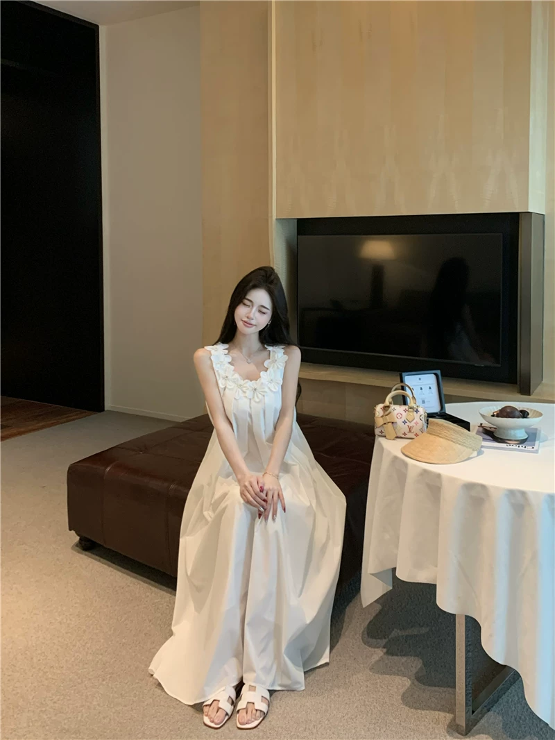 【dress】立体感フラワーロングキャミワンピース Q8570