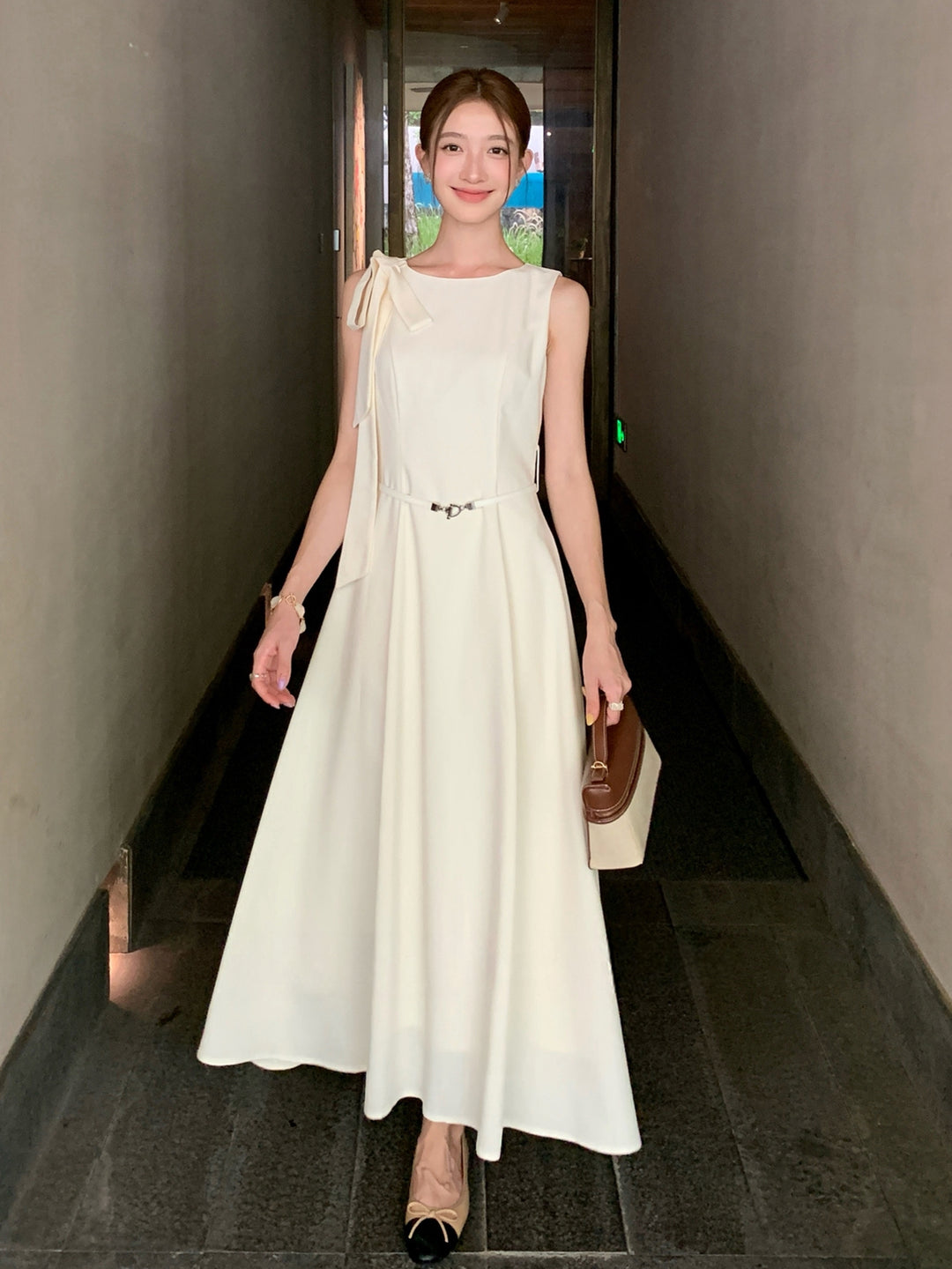【dress】ベルト付きノースリーブロングワンピース Q8981