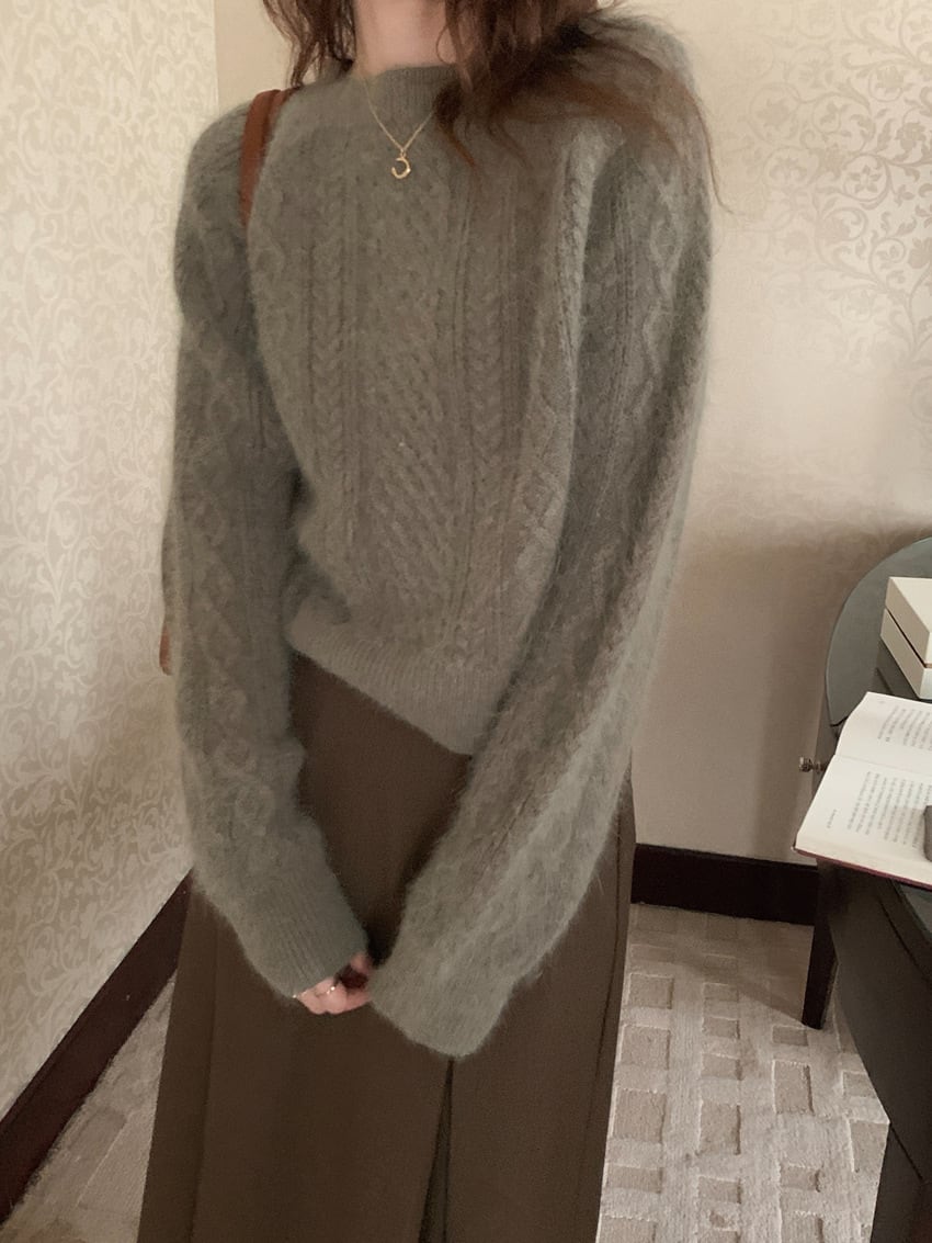 【tops】クルーネックニットセーター　M18167