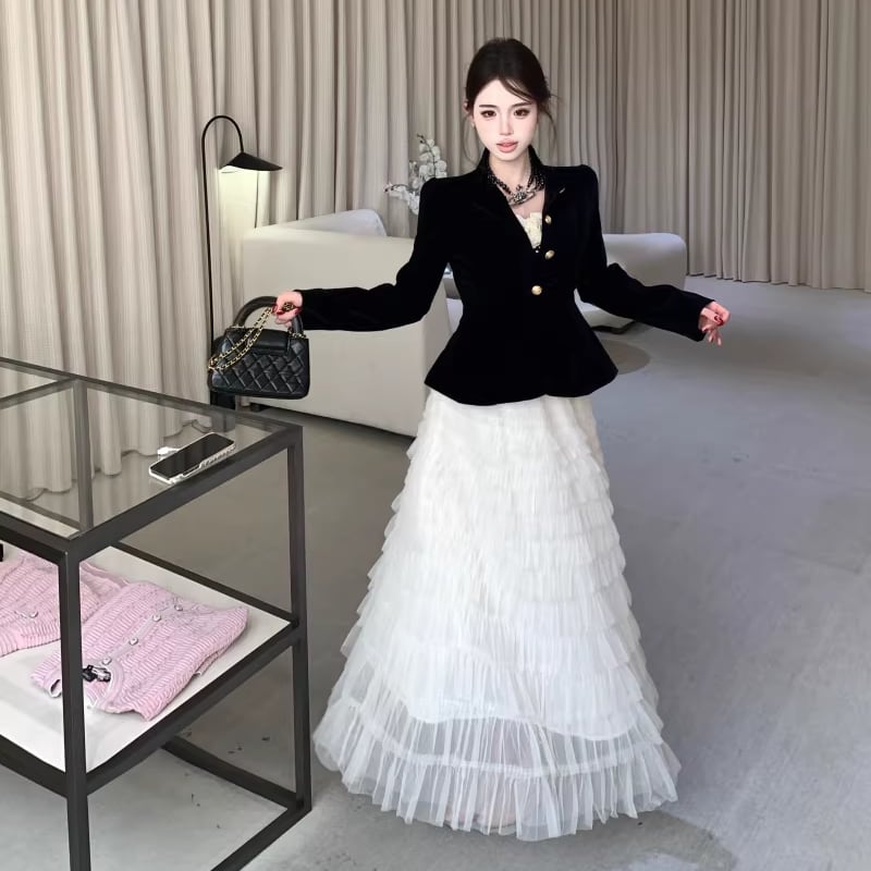【outer】Vネックベルベットコート Q7903