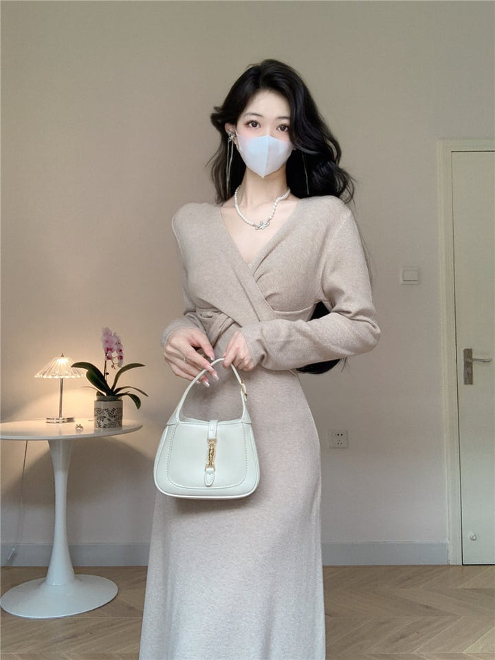 【dress】Vネックニットワンピース　M18047